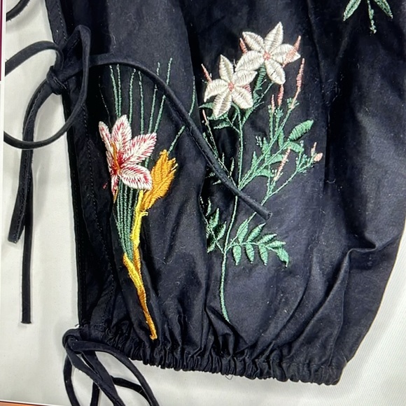 NWT ZARA Trafaluc Collection Embroidered Sleeve Shift Dress Black Ruffle Trim - Picture 5 of 13